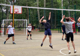 Чемпионат по дворовому волейболу стартовал в Лобне