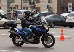 Мотоциклистам Лобни напоминаем о необходимости соблюдения правил дорожного движения