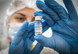 В Лобне работают пункты вакцинации от коронавируса