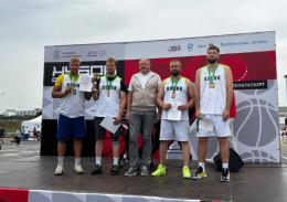 Лобненские баскетболисты взяли бронзу на «Кубке Давида Берлина»