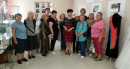 Лобненский отдел ЗАГС организовал экскурсию в музей для жителей города