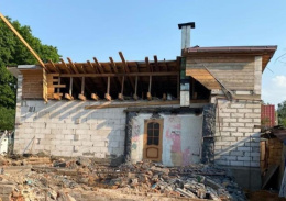 В Лобне устраняют самовольные строительные постройки