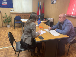 Сергей Андреев провёл приём граждан в общественной приёмной местного отделения партии "Единая Россия"