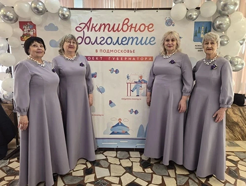 «НА БИС!»: вокальный коллектив из Лобни стал призером открытого фестиваля-конкурса