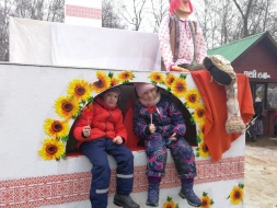 Более 10 000 человек приняли участие в масленичных гуляниях в Лобня