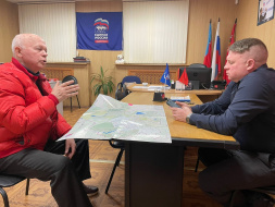 Состоялся  приём граждан в общественной приёмной местного отделения партии "Единая Россия"