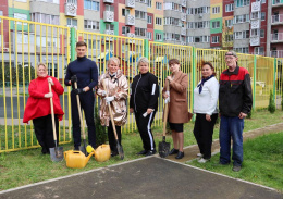 Замглавы Лобни принял участие в экологической акции Замглавы Лобни принял участие в экологической акции