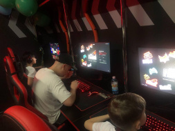 В Лобне провели турнир по компьютерным играм для детей участников СВО