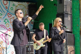 Жители Лобни приняли участие в региональном музыкальном марафоне «На одной волне»