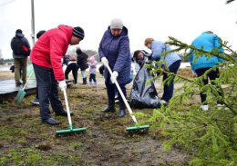 В Лобне продолжается месячник благоустройства