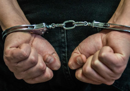 В Лобне полицейские задержали злоумышленника, похитившего денежные средства с банковской карты