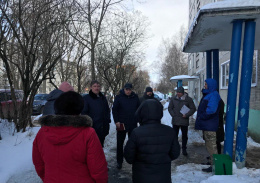 Обновить детскую площадку и обследовать подвалы: жители Лобни вносят предложения в инвестпрограммы Обновить детскую площадку и обследовать подвалы: жители Лобни вносят предложения в инвестпрограммы