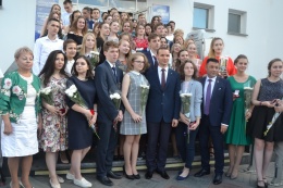 «Золотой фонд» лобненских школ пополнился 52 медалистами