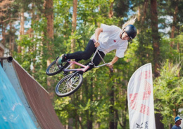 Лобненская спортсменка завоевала серебро на турнире по BMX-фристайлу Лобненская спортсменка завоевала серебро на турнире по BMX-фристайлу