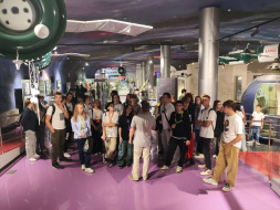 Школьники из Лобни изучают космос Школьники из Лобни изучают космос