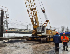 Глава Лобни проверила строительство железнодорожного перехода