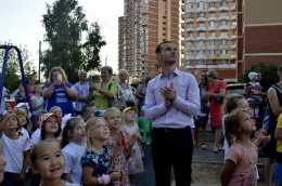 Завершено комплексное благоустройство двора по адресу Молодежная, д.10