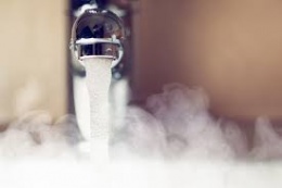 Сроки отключения горячей воды планируют сократить в Подмосковье