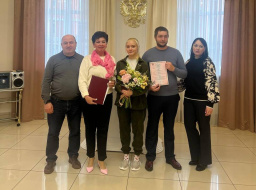 В Лобне поздравили молодоженов