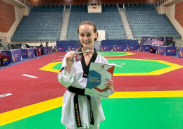 Лобненская тхэквондистка завоевала серебро на Всероссийском турнире