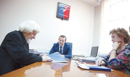 Шум поездов, развитие спорта для инвалидов, ЖКХ . Какие вопросы были озвучены на приеме?