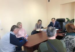 Представители управляющих компаний «ВСК «Комфорт» и МП «Домовладение» познакомили лобненцев с новым форматом работы в сфере ЖКХ Представители управляющих компаний «ВСК «Комфорт» и МП «Домовладение» познакомили лобненцев с новым форматом работы в сфере ЖКХ