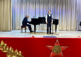 В Школе искусств прошел конкурс патриотической песни