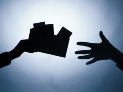 Лобненцам рассказали о рисках работы "в тени" Лобненцам рассказали о рисках работы "в тени"