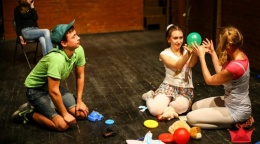 В городских школах могут начать преподавать уроки театрального мастерства
