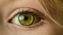 Программа способна определить возраст человека по фотографии глаз