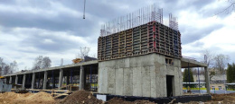 В Лобне продолжается возведение нового корпуса школы на 400 мест в Депо