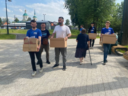 В Лобне собрали помощь участникам СВО