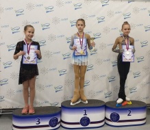 Лобненская спортсменка победила на соревнованиях по фигурному катанию