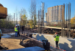 В Лобне продолжается строительство перехода на улице Кольцевая В Лобне продолжается строительство перехода на улице Кольцевая