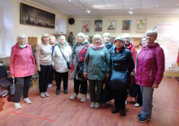 Долголеты Лобни продолжают изучать достопримечательности Подмосковья Долголеты Лобни продолжают изучать достопримечательности Подмосковья