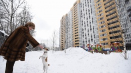 Четырем семьям были вручены ключи от долгостроя в Лобне
