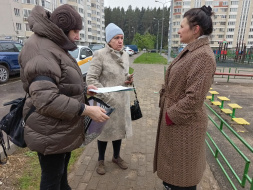 Глава Лобни провела обход улиц Мирная, Юности, Шадунца и Центральной