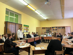 Лобненские школьники приняли участие в бинарном мероприятии на английском языке Лобненские школьники приняли участие в бинарном мероприятии на английском языке