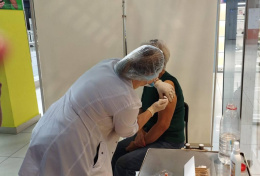 Жителей Лобни приглашают привиться в парке Жителей Лобни приглашают привиться в парке