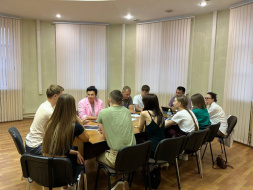 Глава Лобни провела заседание Молодежного совета