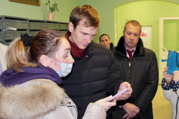 Глава городского округа Лобня Игорь Демешко продолжает обход дворовых территорий