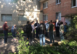 Лобненцы держат на контроле вопросы по ремонту дома Лобненцы держат на контроле вопросы по ремонту дома