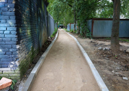 Пешеходную дорожку к лобненской школе №4 обустроят к 1 сентября Пешеходную дорожку к лобненской школе №4 обустроят к 1 сентября