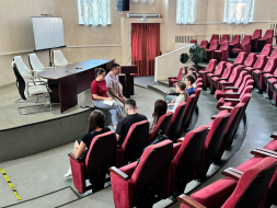 С молодежью Лобни обсудили будущее
