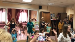 В рамках проекта «Социальное знакомство», «Активное долголетие» и «Связь поколений» в ГБУСО МО Лобненском комплексном центре прошло мероприятие с участием старшего и младшего поколения жителей города Лобня
