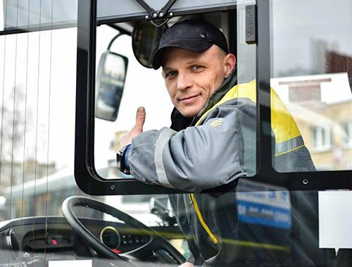 Набираем водителей автобусов в команду Мострансавто!