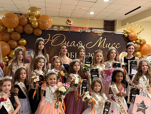 Во Дворце культуры «Чайка» состоялся конкурс «Юная Мисс Лобня-2025» Во Дворце культуры «Чайка» состоялся конкурс «Юная Мисс Лобня-2025»