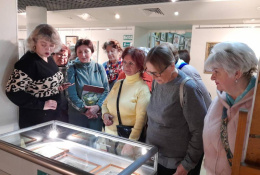 Лобненские пенсионеры посетили историко-художественный музей и галерею искусств
