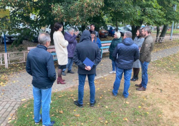 Во дворах Лобни проходят встречи жителей с коммунальными службами