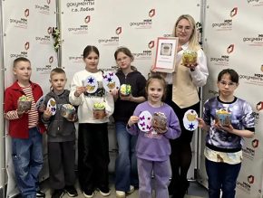 В лобненском МФЦ прошел творческий мастер-класс для детей В лобненском МФЦ прошел творческий мастер-класс для детей